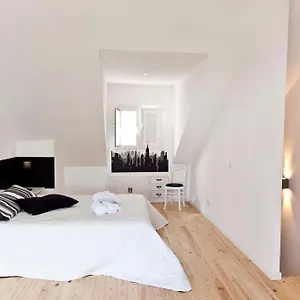  Apartment Mouraria Musica & Romance